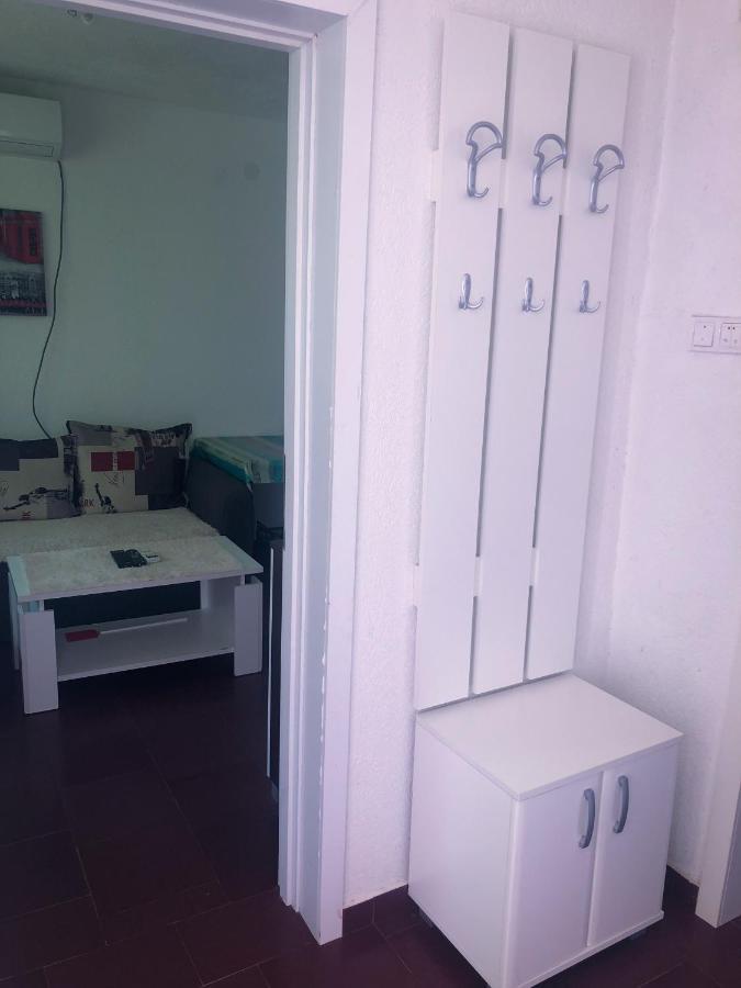 Renata Holiday Apartments Ulcinj Esterno foto