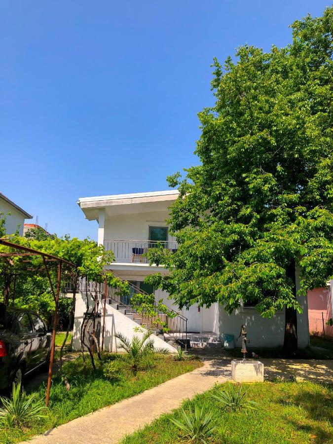 Renata Holiday Apartments Ulcinj Esterno foto
